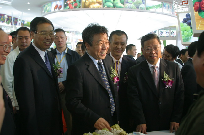 超大 超大現(xiàn)代農(nóng)業(yè) 超大現(xiàn)代農(nóng)業(yè)集團(tuán) 超大 超大現(xiàn)代農(nóng)業(yè) 超大現(xiàn)代農(nóng)業(yè)集團(tuán)